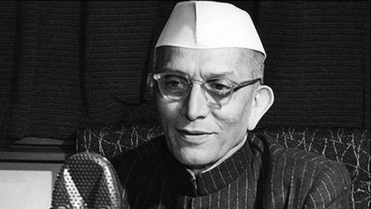 Remembering the 4th Prime Minister of India: Facts about Morarji Desai you probably didn't know - India Today