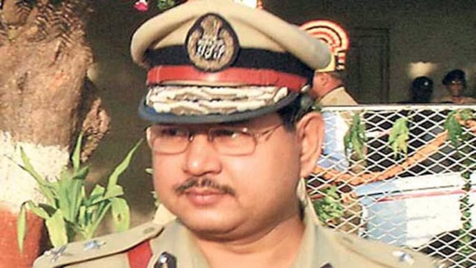 Ishrat Jahan case: Pandey will quit immediately as DGP, Gujarat government tells Supreme Court