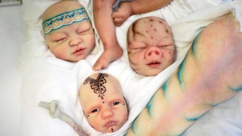 Reborn Baby Dolls Lifelike Figures On Display At Spanish Trade Fair Are Both Adorable And Shocking Fyi News Reborn Baby Dolls Lifelike Figures On Display At Spanish Trade Fair Are Both Adorable And Shocking Fyi News