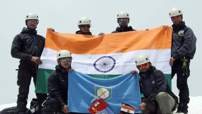 Tthe High Altitude Warfare School (HAWS) successfully summitted Mount Harmukh and Mount Kolahoi within 20 days.