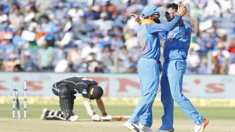 Virat Kohli Allows Me To Bowl With A Free Mind Says Axar Patel Sports News