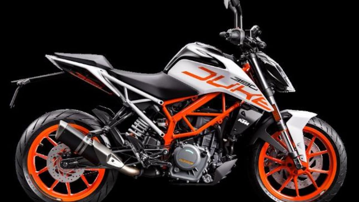 Duke 390 discount white bs6