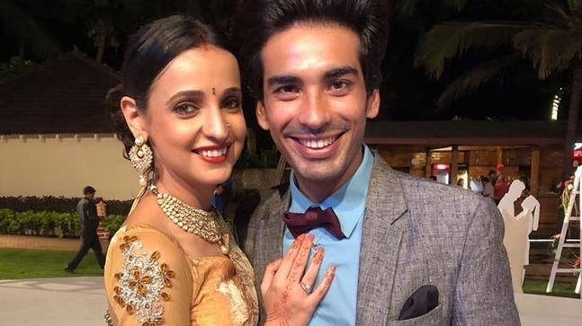 1200px x 675px - Aww! Sanaya Irani writes heartwarming post about Mohit Sehgal on their  second wedding anniversary - India Today