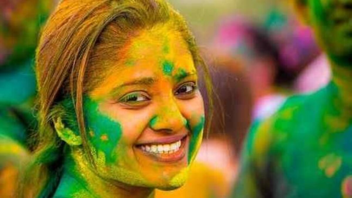What are the dangerous side effects of Holi colours? Let Shahnaz ...