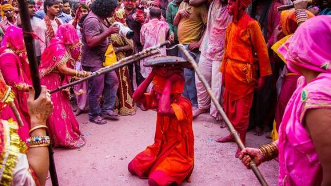 Lathmaar Holi Kya Hai Aur Kyu Manayi Jaati Hai 