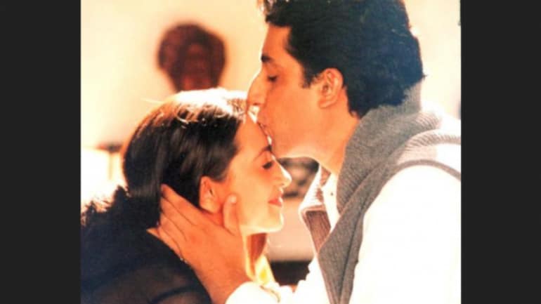 Karishma Kapoor And Abhishek Bachchan Engagement Photos : Not many know