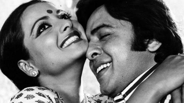 Throwback: When Vinod Mehra took Rekha home and his mother nearly beat her up with a sandal - Movies News