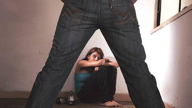 Hyderabad woman Thrashed from her husband's after switching off wifi connection