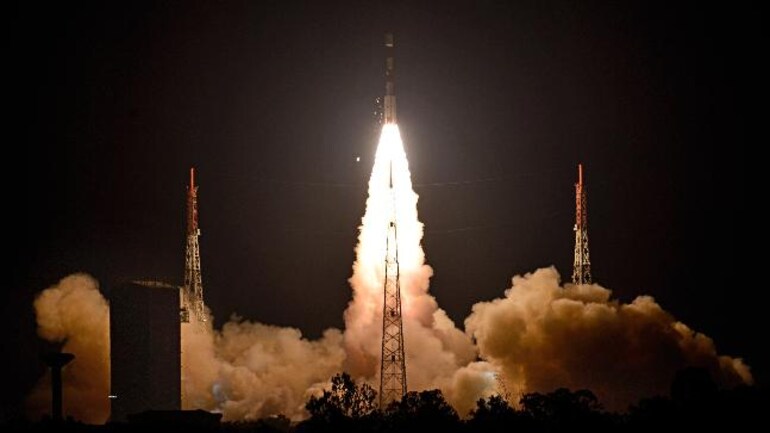 Isro Successfully Launches Irnss 1i Navigation Satellite Aboard Pslv C41 Into Earth S Polar Orbit Watch Fyi News