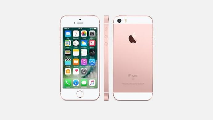 Iphone se earphones discount jack
