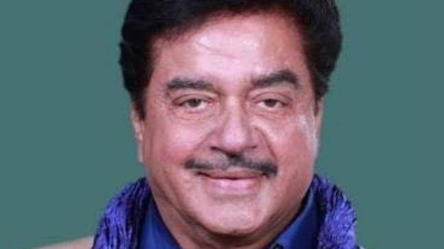 Casting Couch Controversy Shatrughan Shows His Support For Saroj
