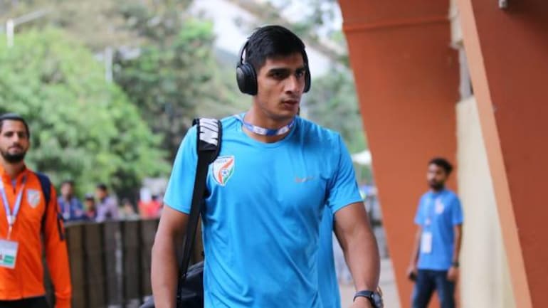 5 Indian Athletes Who Played More Than One Professional Sport 5 Indian Athletes Who Played More Than One Professional Sport