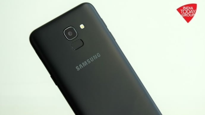 Samsung galaxy top j6+ silver