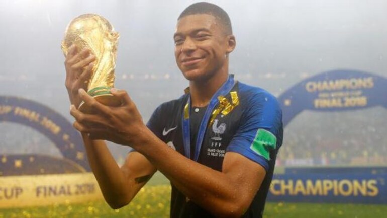 Pele Welcomes Kylian Mbappe To Elite Club As France Win World Cup 18 Sports News Pele Welcomes Kylian Mbappe To Elite Club As France Win World Cup 18 Sports News