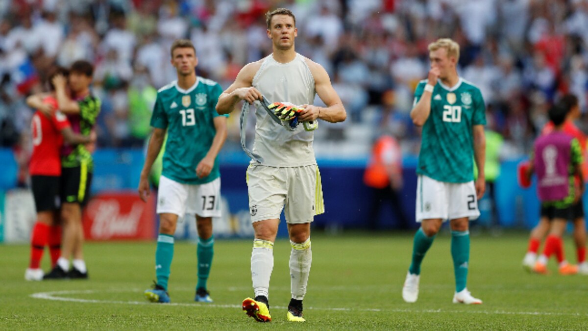 Manuel Neuer Goes On Holiday After Germany Crash Out Of World Cup 2018 Sports News Germany Korea World Cup 2022