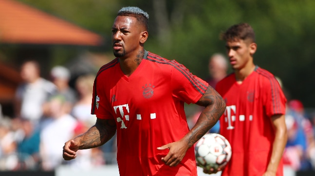 Manchester United and Arsenal to fight for Boateng, PSG also interested