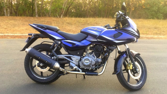 Once the motorcycle goes on sale the Pulsar 220F will be the