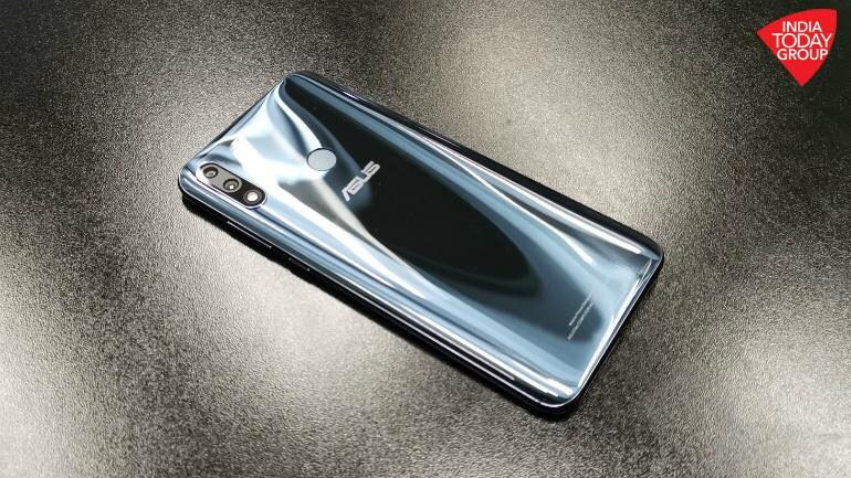 Asus Zenfone Max Pro M2 Review Fast Hardware Crazy Good Battery Helps It Compete With Redmi Note 6 Pro Technology News