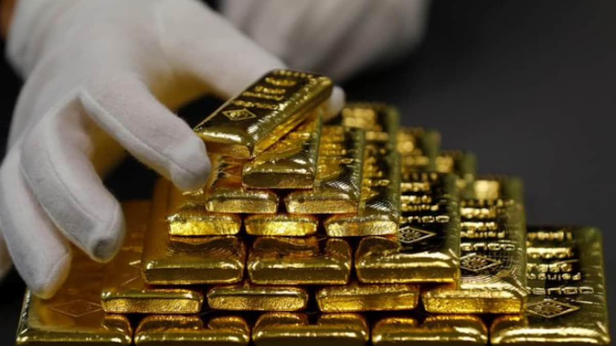 Man arrested at Jaipur airport for smuggling 1 kg gold by hiding it in his rectum - India News