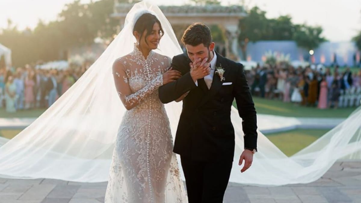 Priyanka and Nick Christian wedding clothes Gown with 24 lakh