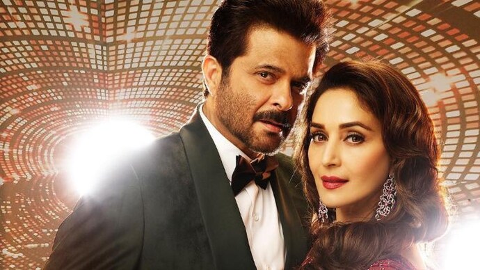 Total discount dhamal song