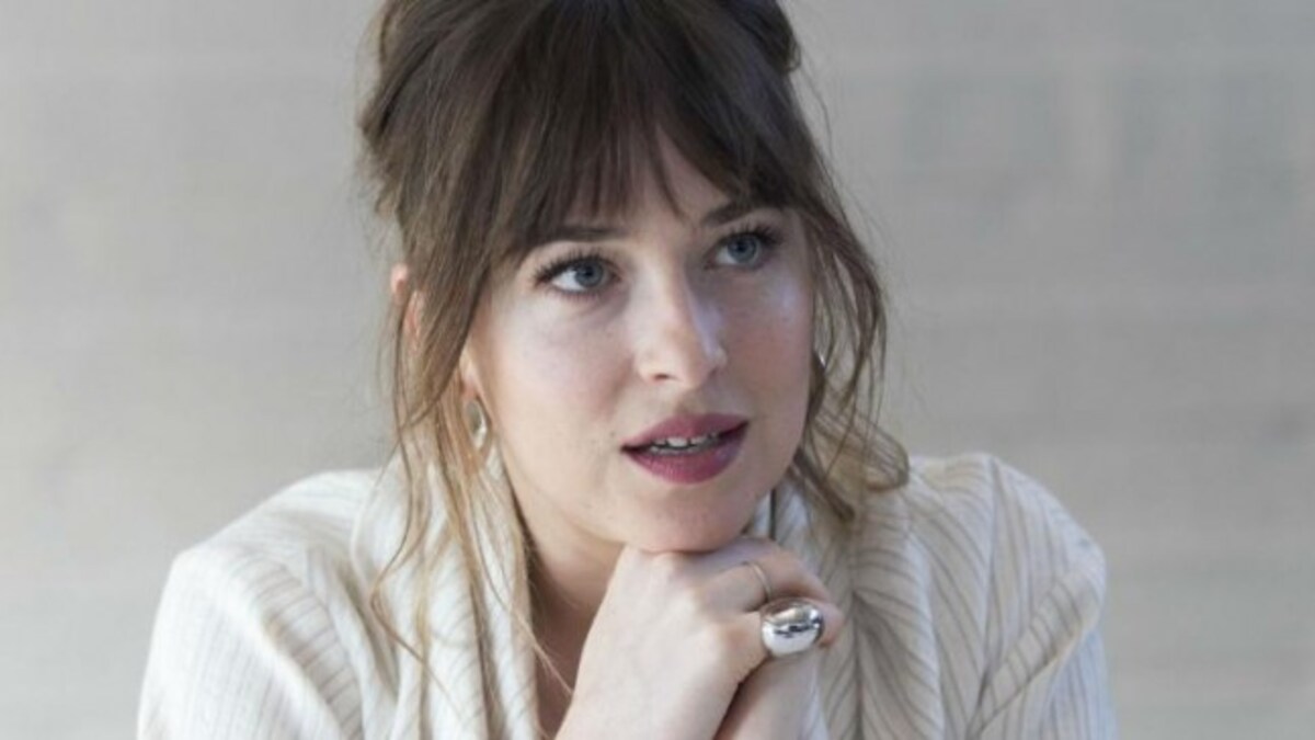 Fifty Shades Of Grey Actress Dakota Johnson Hormonal Changes Are Ruining My Life Lifestyle News Fifty Shades Of Grey Actress Dakota Johnson Hormonal Changes Are Ruining My Life Lifestyle News