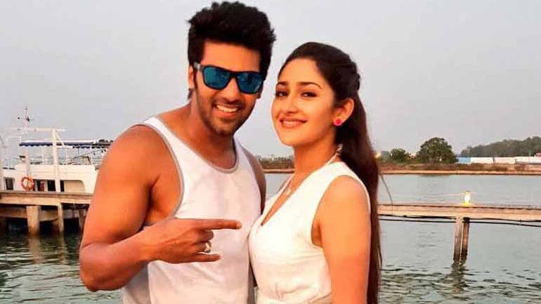 arya and sayyeshaa wedding bash inside