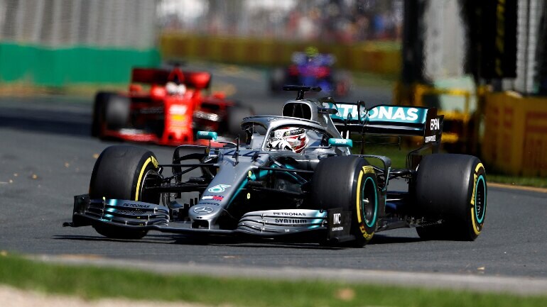 Lewis Hamilton Starts 2019 F1 Season With Record 6th Successive Pole At Australian Gp Sports News