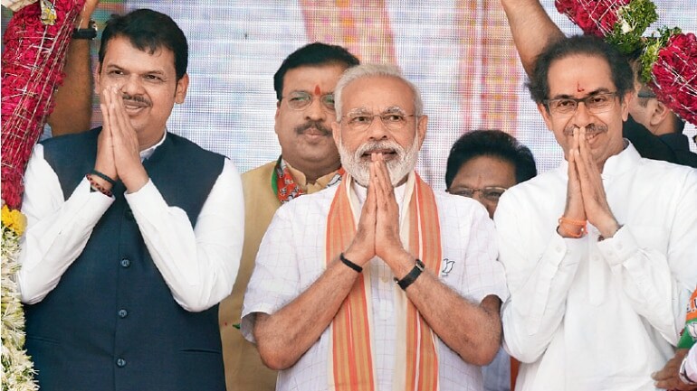 PM Modi makes it up to Uddhav Thackeray - Mail Today News