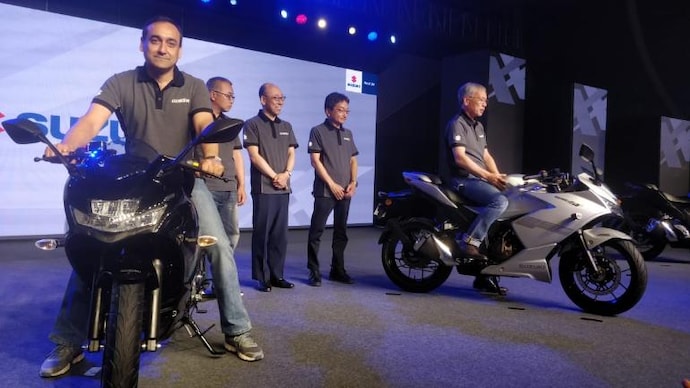 Suzuki gixxer sf 150 engine oil deals