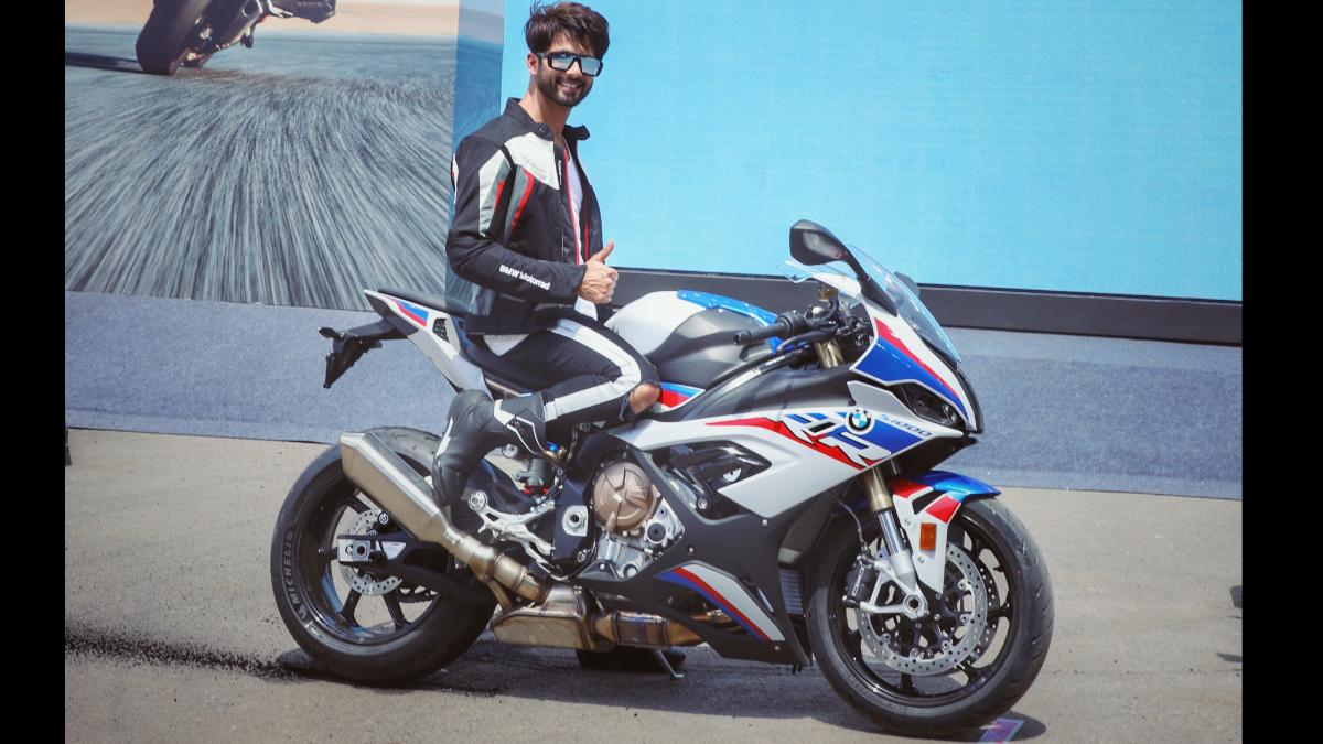 bmw race bike price