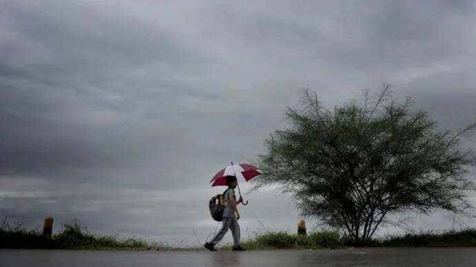 Thunderstorm, lightning alert issued for Himachal, Uttrakhand