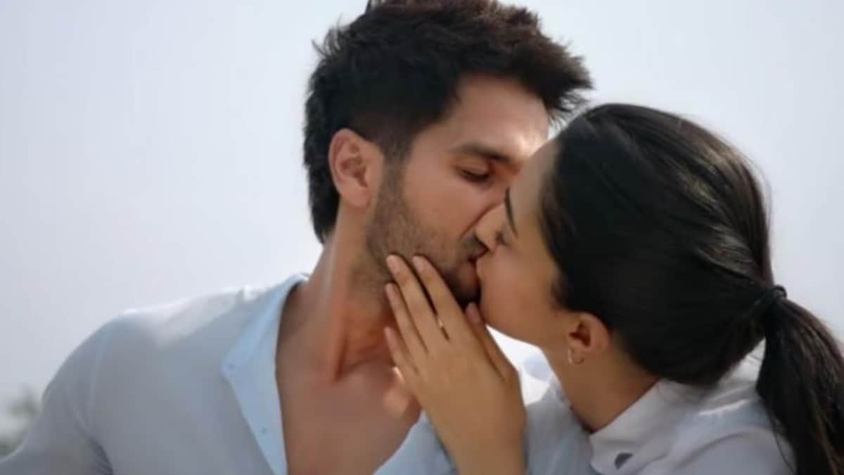 Kiara Advani On Kissing Scenes With Shahid Kapoor In Kabir Singh It S Very Normal Movies News Kiara Advani On Kissing Scenes With Shahid Kapoor In Kabir Singh It S Very Normal Movies News