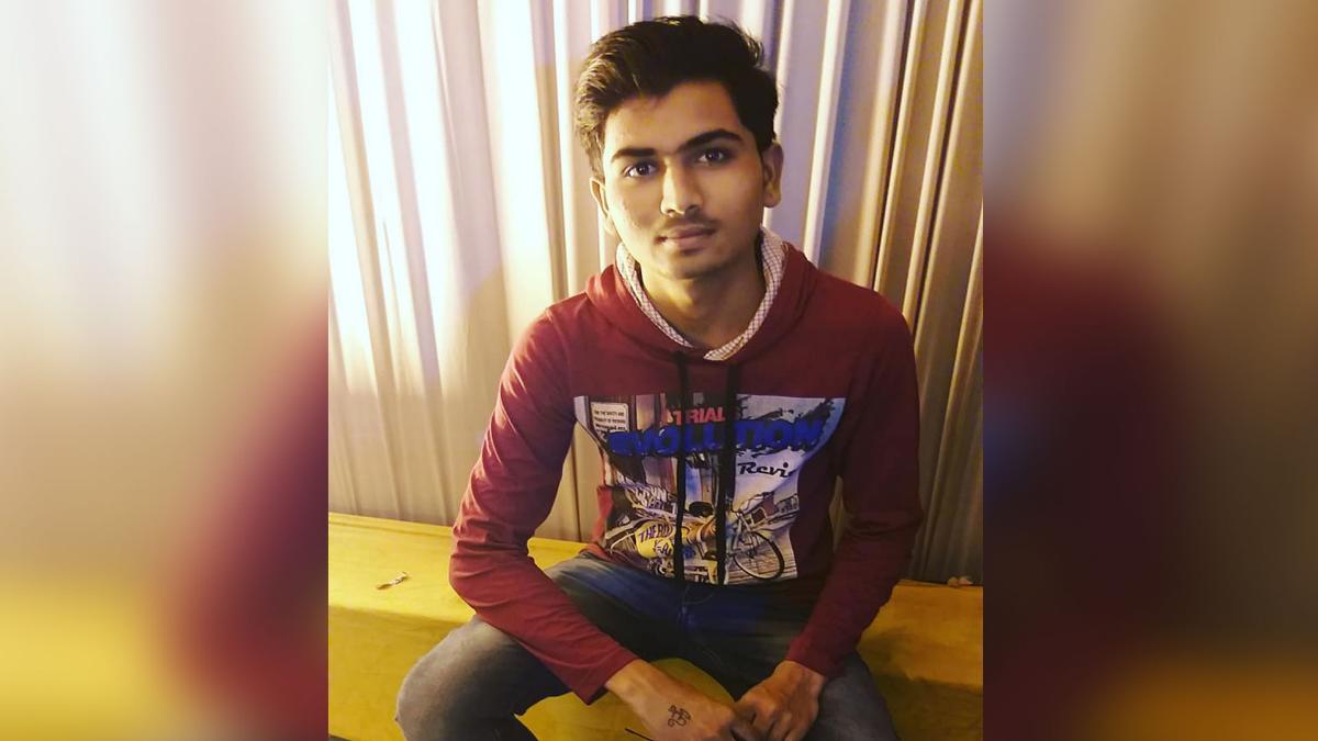 Not My Fault I Was Born Gay 19 Year Old Commits Suicide Over Homophobia India News