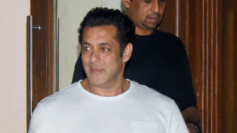 Salman Khan will be reprising the role of Chulbul Pandey in Dabangg 3. Salman Khan will be reprising the role of Chulbul Pandey in Dabangg 3.