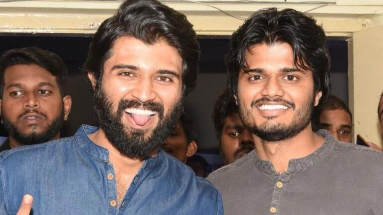 Arjun Reddy star Vijay Deverakonda tears up at Dorasani event: My brother worked in US so I could act - Movies News