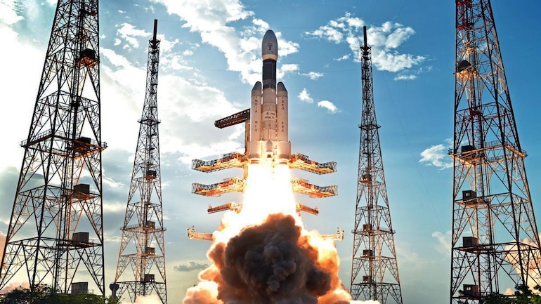 Chandrayaan 2 This Bahubali Gslv Mk Iii Rocket Will Ferry Lunar Rover To Moon Science News Chandrayaan 2 This Bahubali Gslv Mk Iii Rocket Will Ferry Lunar Rover To Moon Science News