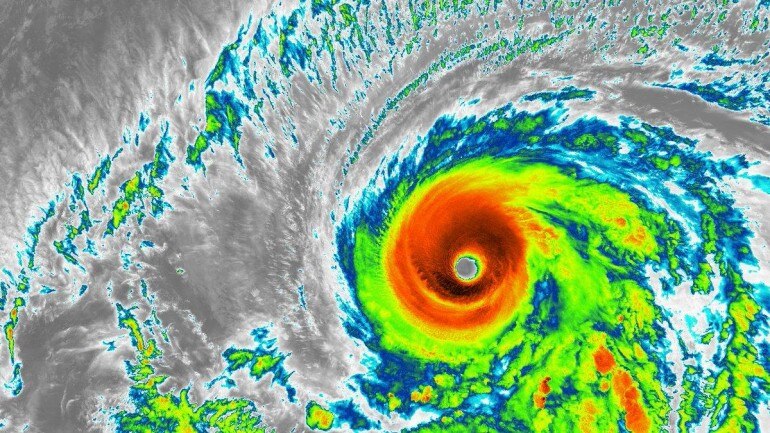 Hurricane Barbara barrels across Pacific as major storm in direction of Hawaii Hurricane Barbara barrels across Pacific as major storm in direction of Hawaii