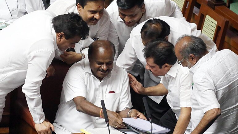 No Floor Test In Karnataka Assembly Tears Pyjamas And Black Magic Keep Mlas And Viewers Amused India News