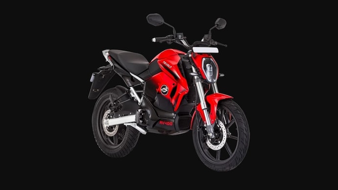 Revolt RV 400 launched in India you can own it for Rs 3 499 per month