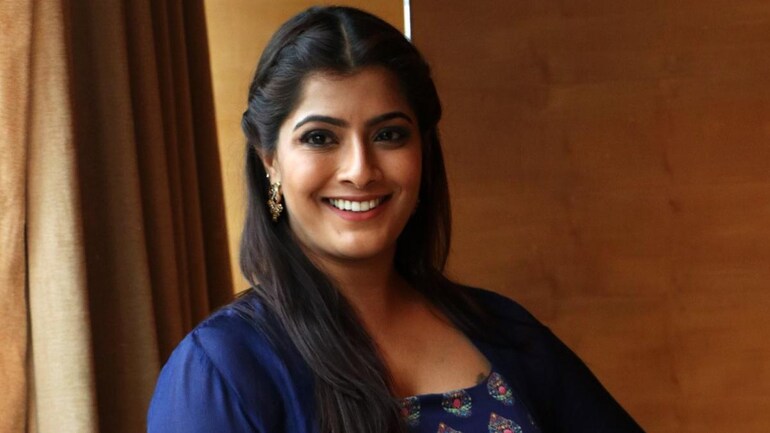 Varalaxmi Sarathkumar: Won't marry anyone in my life - Movies News