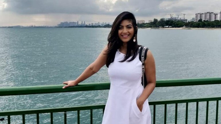 Buzz has it that Aamir Khan's niece will soon make her acting debut in Bollywood.