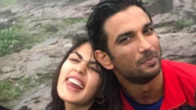 Sushant Singh Rajput thanks rumoured girlfriend Rhea Chakraborty for praising Chhichhore - India Today