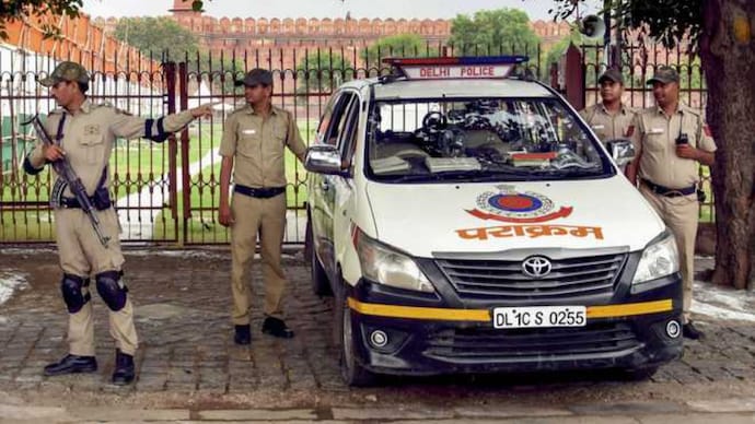 Missing child reunited with family in Old Delhi