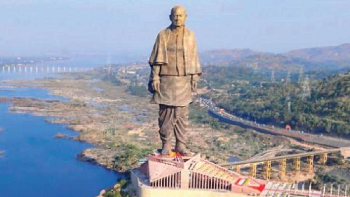 Sardar Patel passed 10th at 22. What else you didn't know about ...
