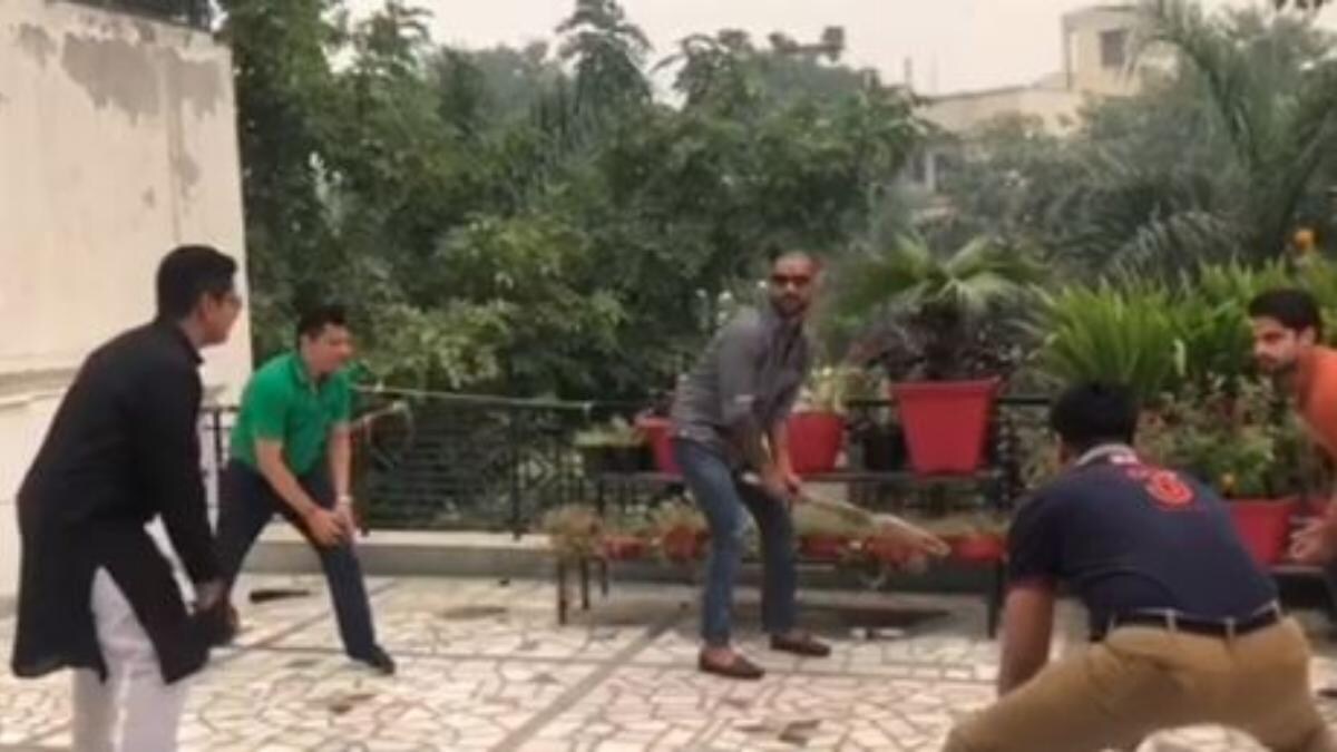 Watch Shikhar Dhawan Plays Terrace Cricket With Family Members On Bhai Dooj Sports News