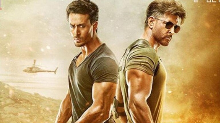 War Early Reviews Hrithik Roshan And Tiger Shroff Film Is A Must Watch Says Bollywood Movies News