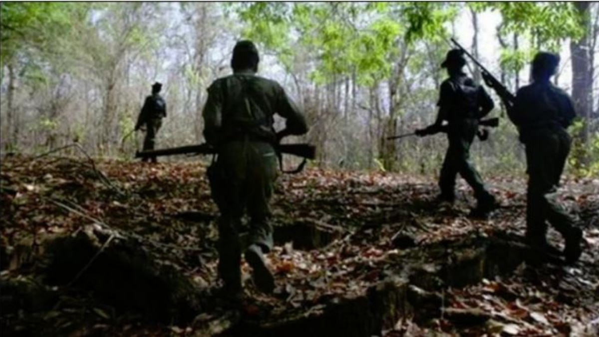 Jharkhand: 4 cops killed in Naxal attack in Latehar