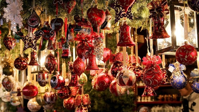 Merry Christmas 2019 List of things required for decoration