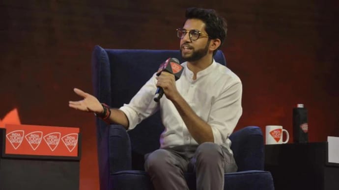 Aaditya Thackeray meets Rahul Gandhi in Delhi